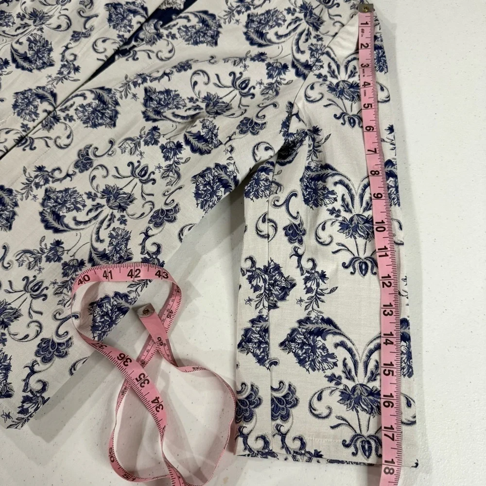 Chico’s Floral Jacket Open Front Paisley Blue White Women’s Sz Small (Chico’s 0)